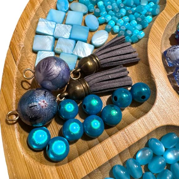 Blue Bead Lot - Glass Acrylic Resin Charms Peace Signs Stars Mixed Shapes - Picture 4 of 9